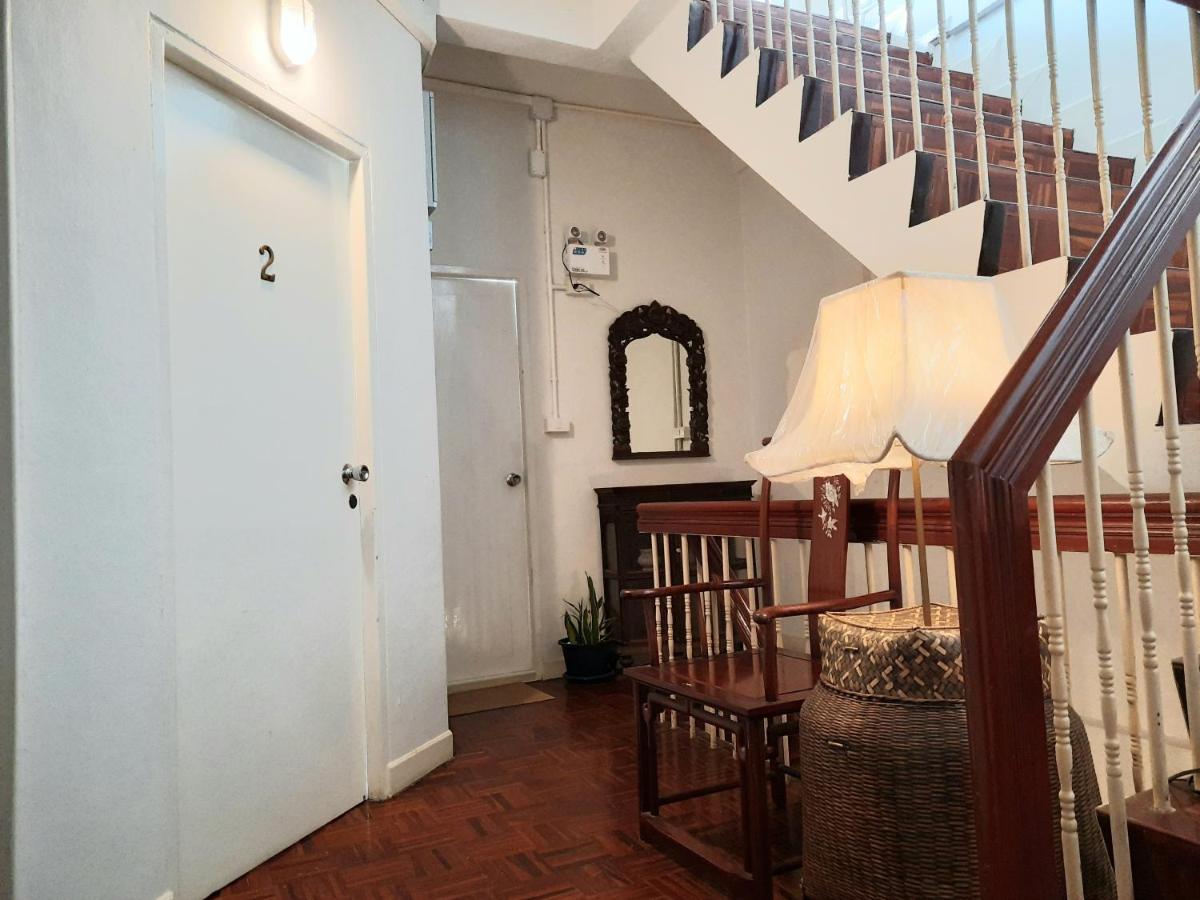 Pingplalee Female House Bed & Breakfast Bangkok Exterior photo